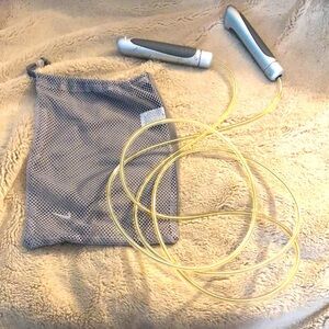 🎉4 for $20 Nike Jump Rope with carrying case